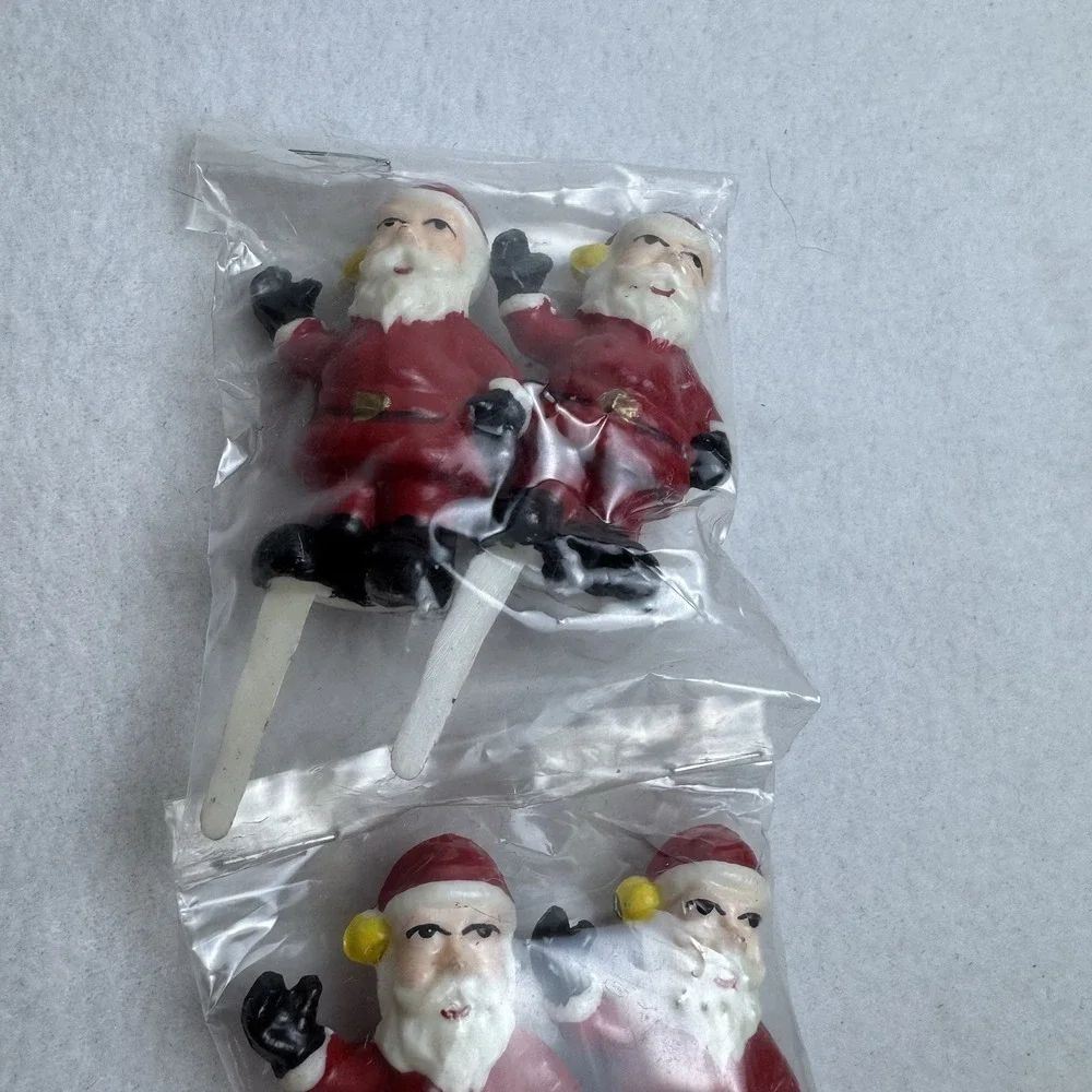 Vintage Lot Of 12 Santa Clause Cupcake Picks Toppers Red Plastic Christmas Decor
